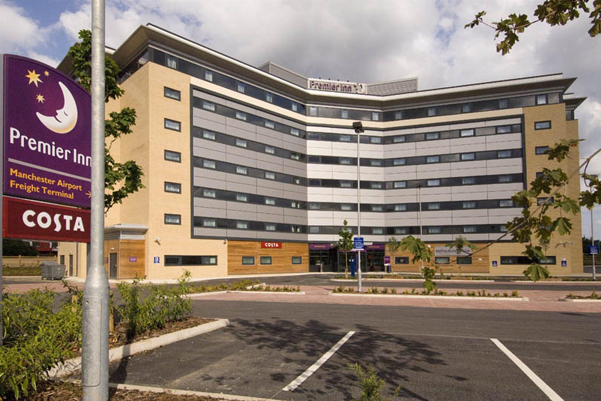 Premier Inn Manchester Airport Runger Lane North Hale  Zewnętrze zdjęcie